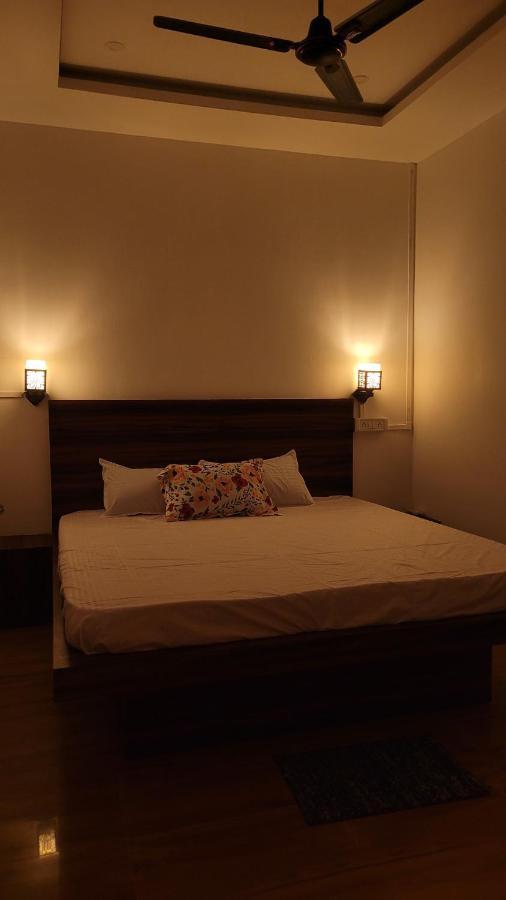 Dream Lodging Silchar Luaran gambar